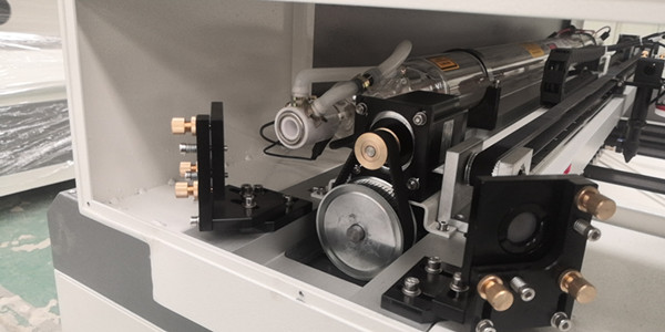 CO2 Laser Cutting Machine Fault Inspection